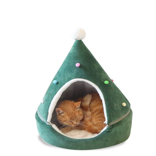 2046392833662.jpg Christmas tree cat litter
